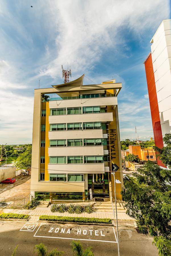 Hotel Titanium Plaza Barrancabermeja Exterior photo